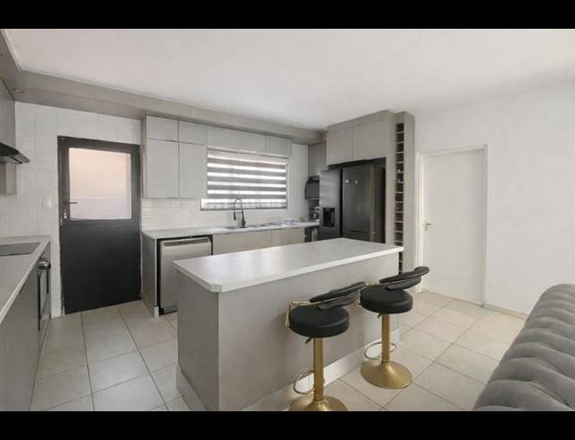 3 BEDROOM HOUSE FOR SALE IN AMANDASIG